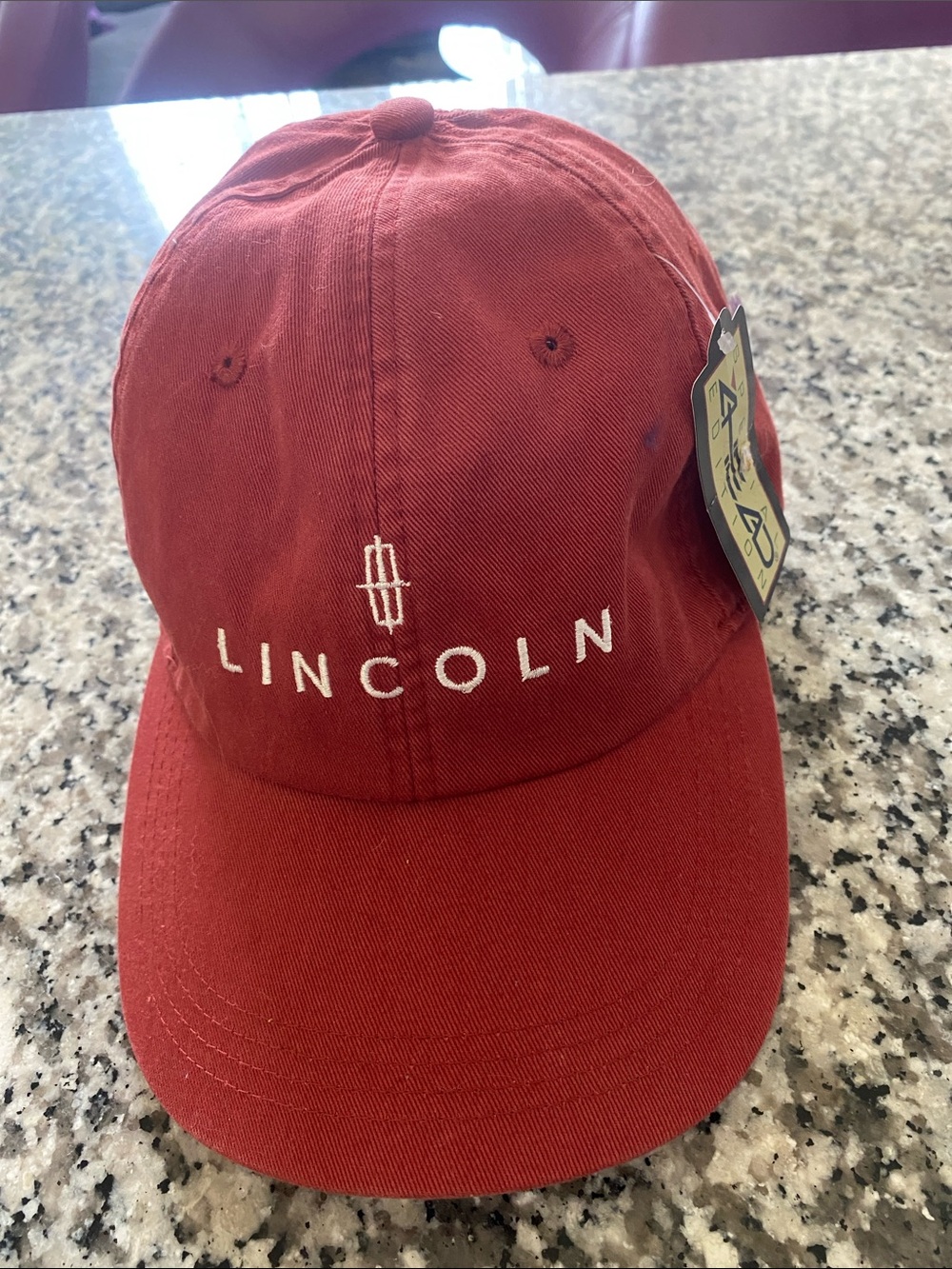 Lincoln Embroidered Logo Baseball Cap - Red